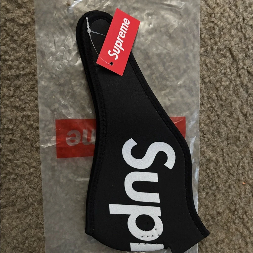 Supreme Black and White Logo Face Mask